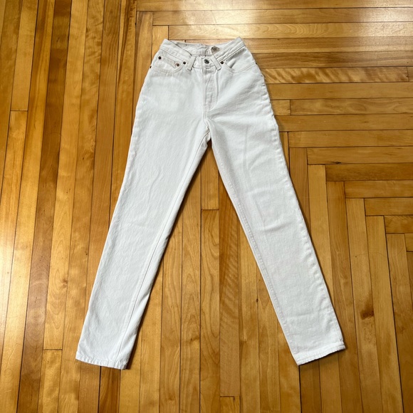 Vintage 501 Levi’s Jeans ☄️ - Picture 6 of 16